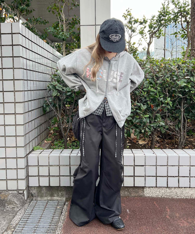 ブラック モデル：160㎝ F着用