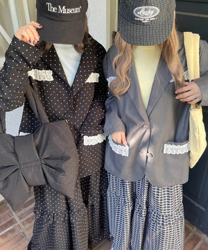 ブラック モデル：160㎝ F着用