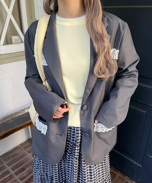 グレー モデル：160㎝ F着用