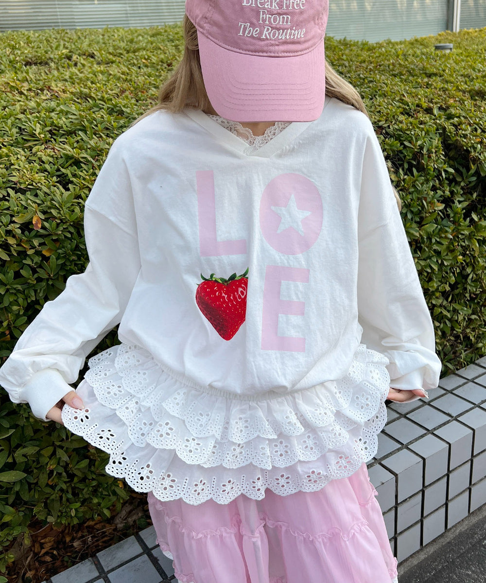 ホワイト モデル：160㎝ F着用