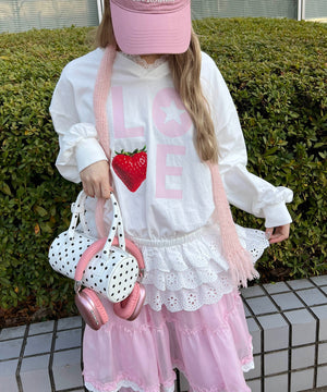 ホワイト モデル：160㎝ F着用