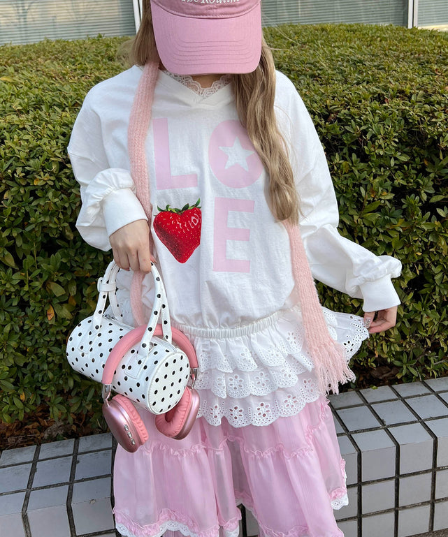 ホワイト モデル：160㎝ F着用