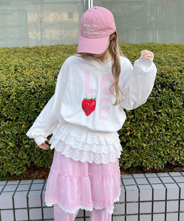 ホワイト モデル：160㎝ F着用