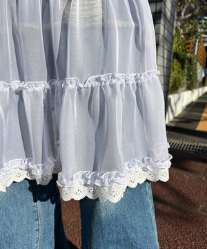 ホワイト モデル：160㎝ F着用