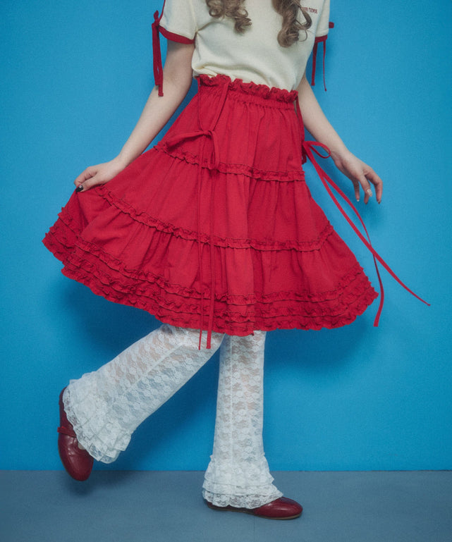 ボリュームフリルミドルスカート/レッド モデル：160㎝ F着用