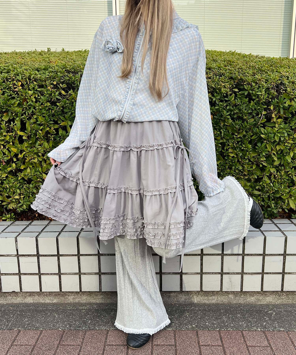 グレー モデル：160㎝ F着用