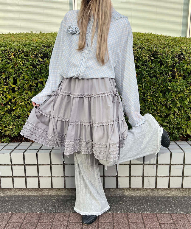 グレー モデル：160㎝ F着用