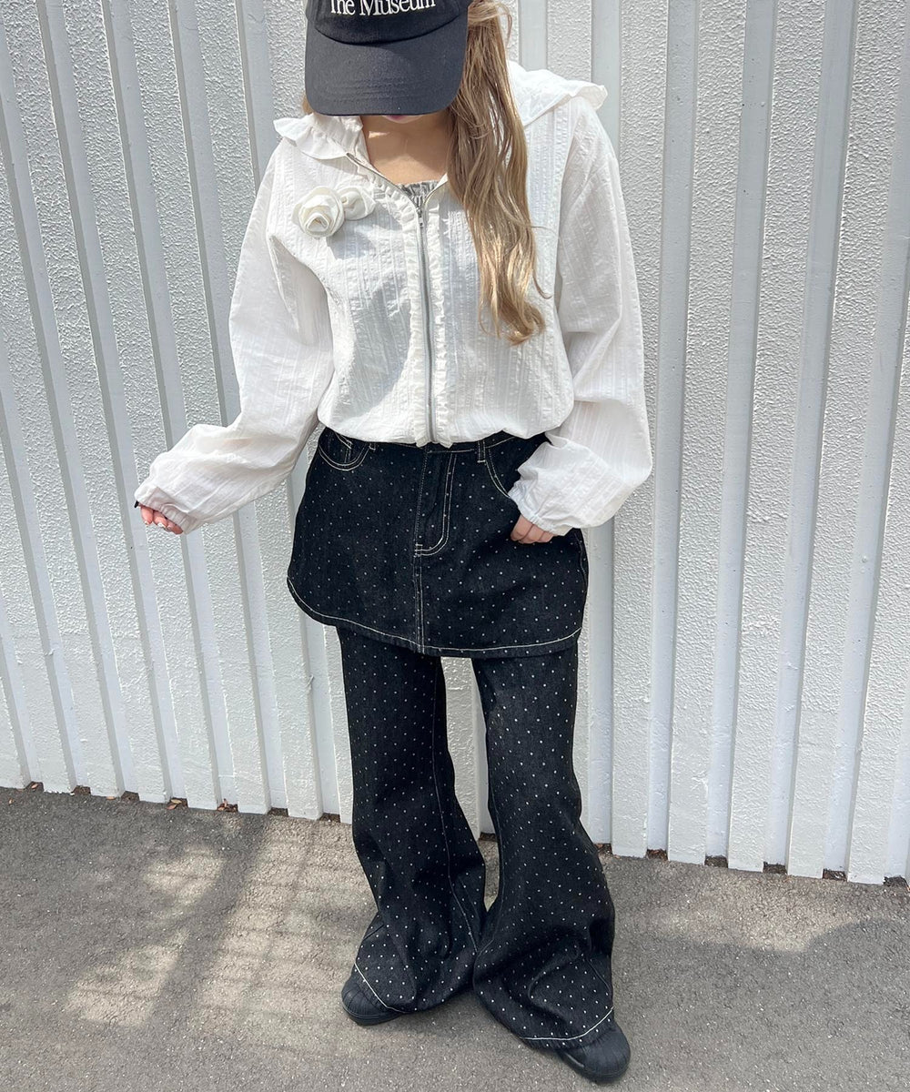 ホワイト モデル：160㎝ F着用