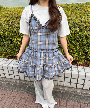 ブルー モデル：160㎝ F着用