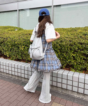 ブルー モデル：160㎝ F着用