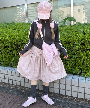 ブラック モデル：160㎝ F着用