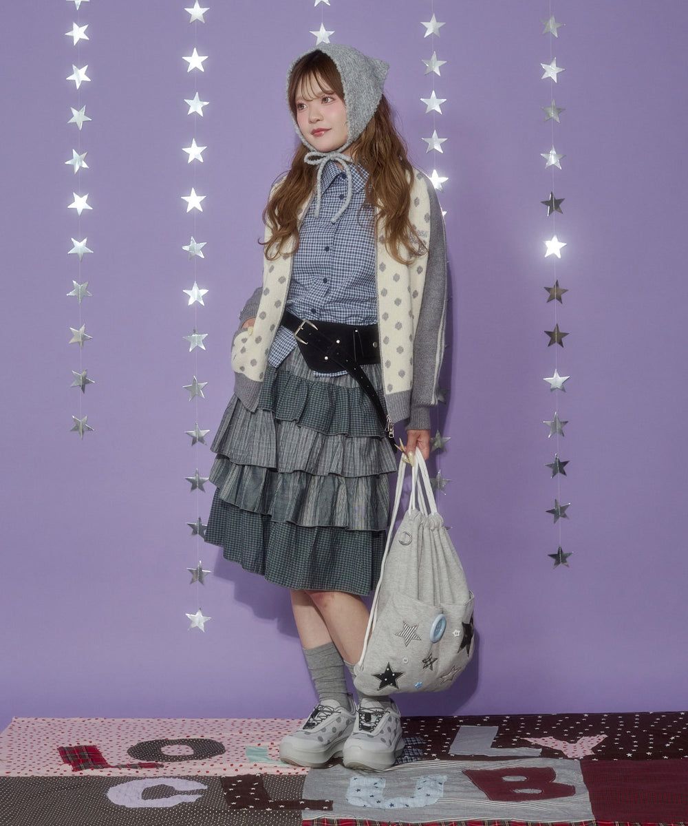 グレー モデル：160㎝ F着用