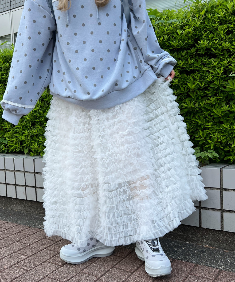 ホワイト モデル：160㎝ F着用