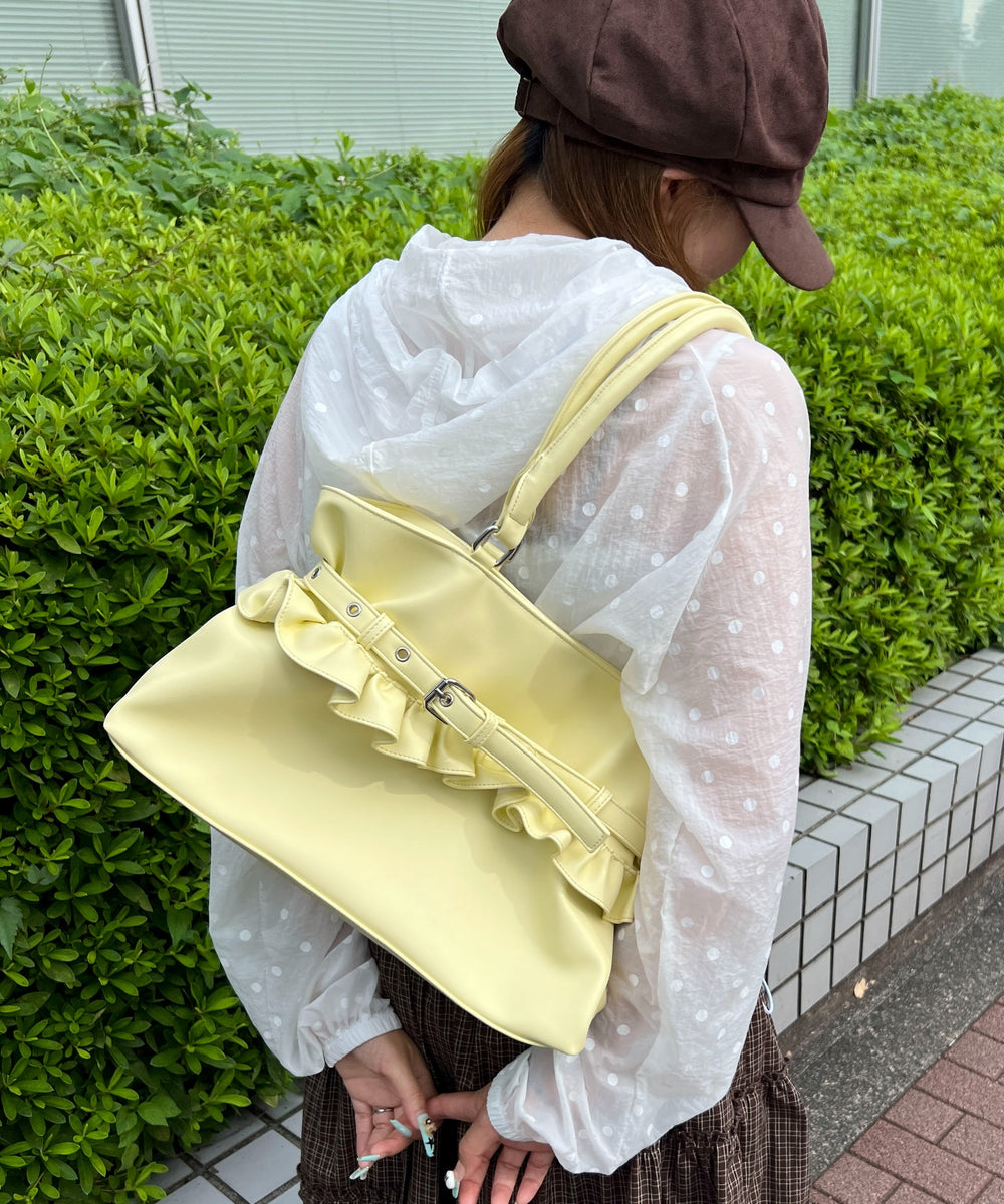 イエロー