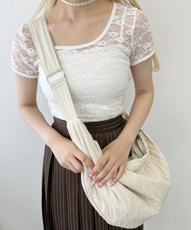 ホワイトアイボリー