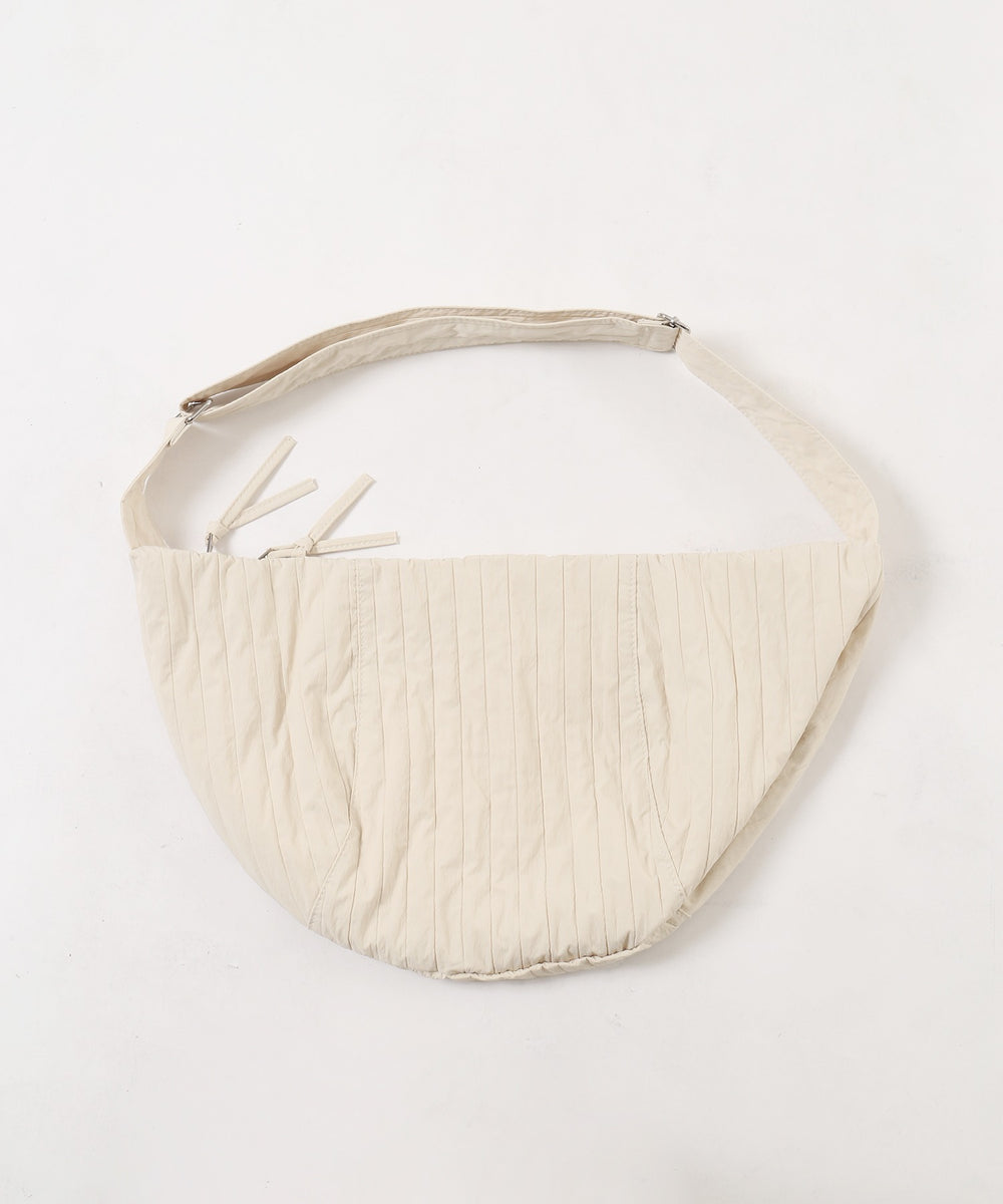 ホワイトアイボリー