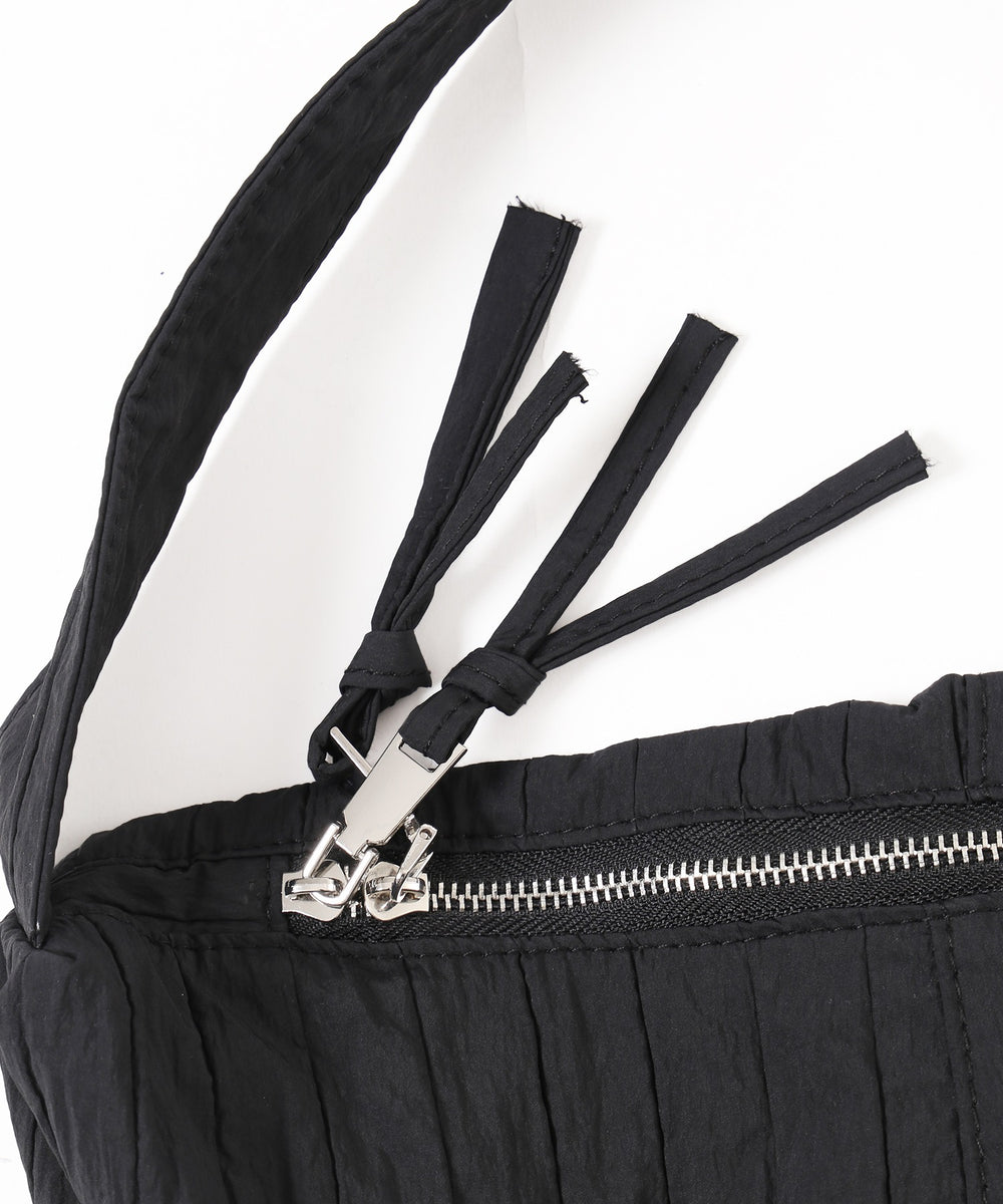 ダブルジップショルダー