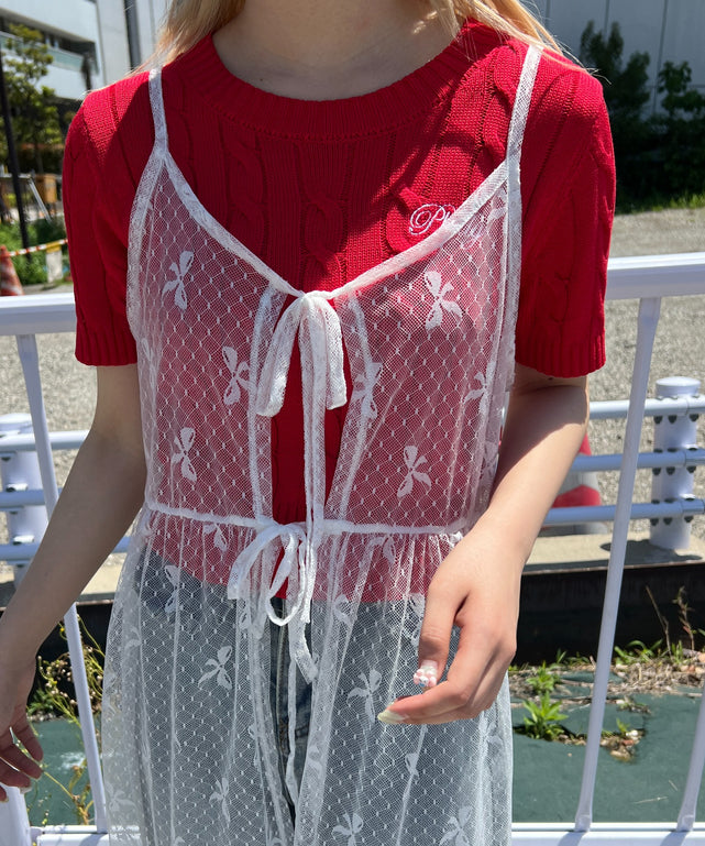 ホワイト モデル：160㎝ F着用