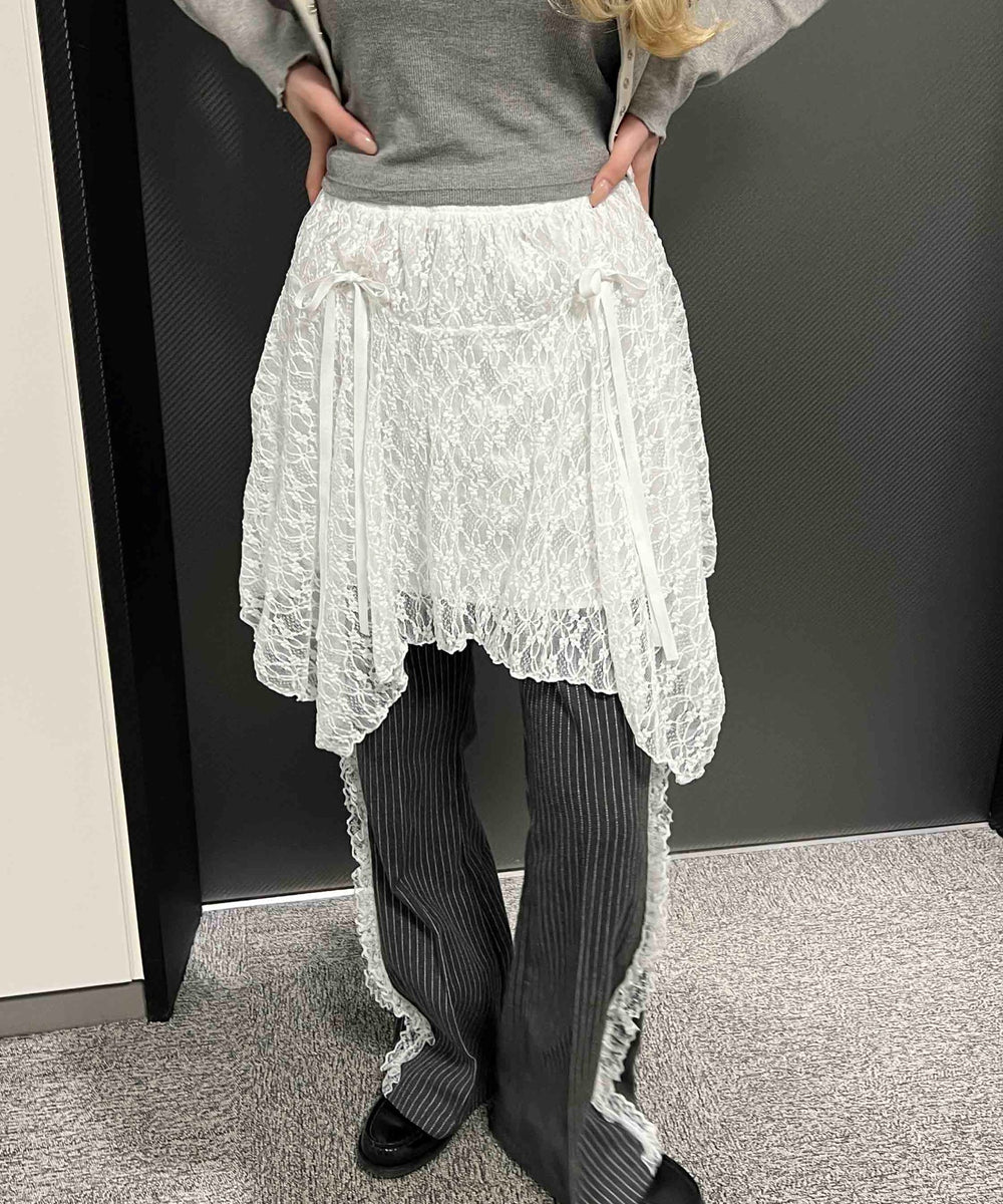 ホワイト モデル：160㎝ F着用