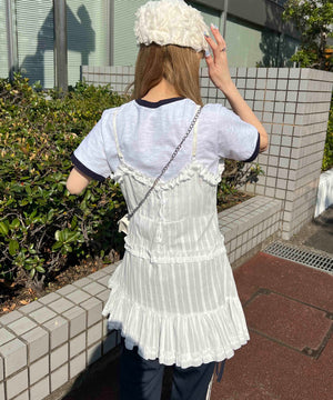 ホワイト モデル：160㎝ F着用