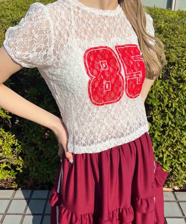 ホワイト モデル：160㎝ F着用