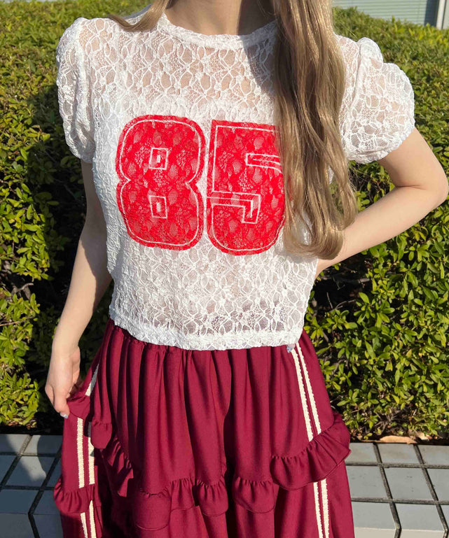 ホワイト モデル：160㎝ F着用