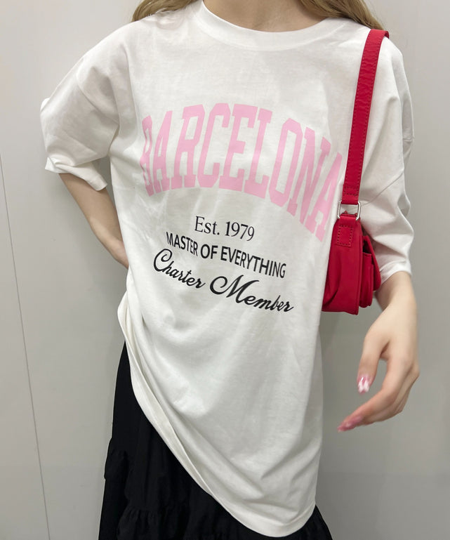 ホワイト モデル：160㎝ F着用