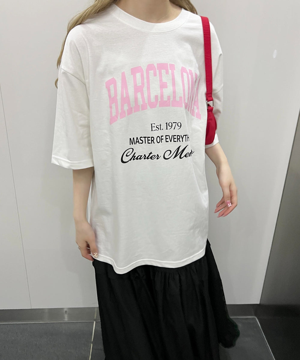 ホワイト モデル：160㎝ F着用