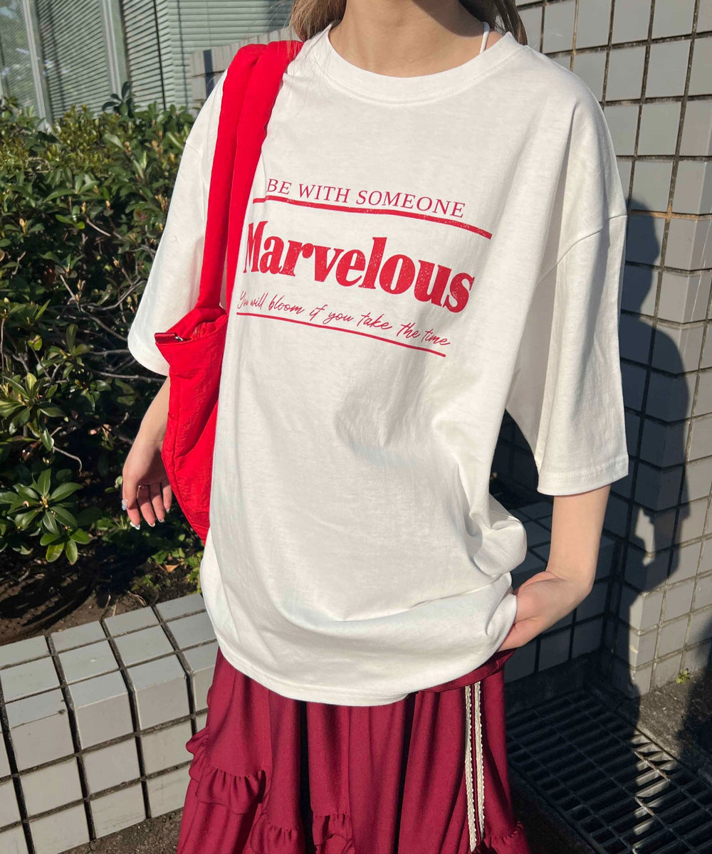 ホワイト モデル：160㎝ F着用