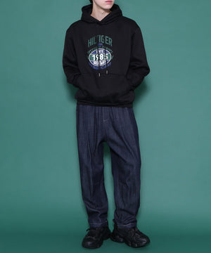 ブラック モデル：178cm 着用