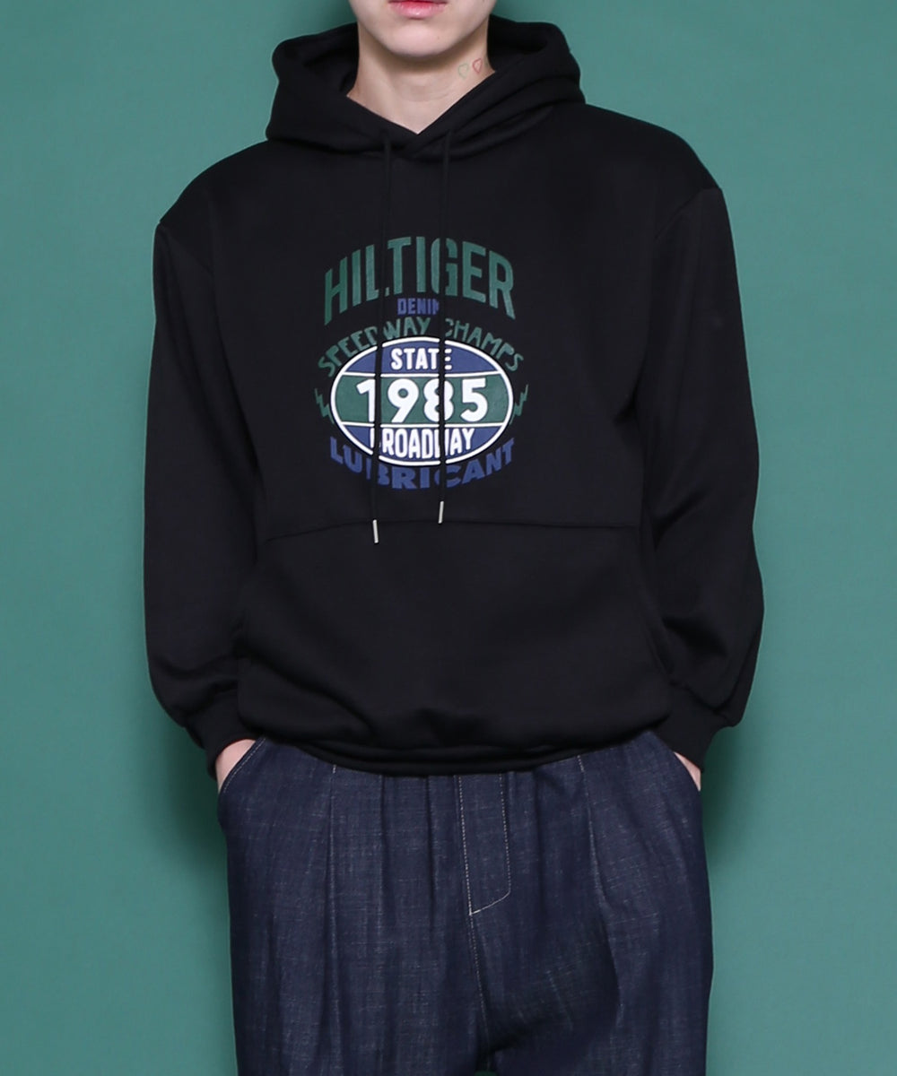 ブラック モデル：178cm 着用