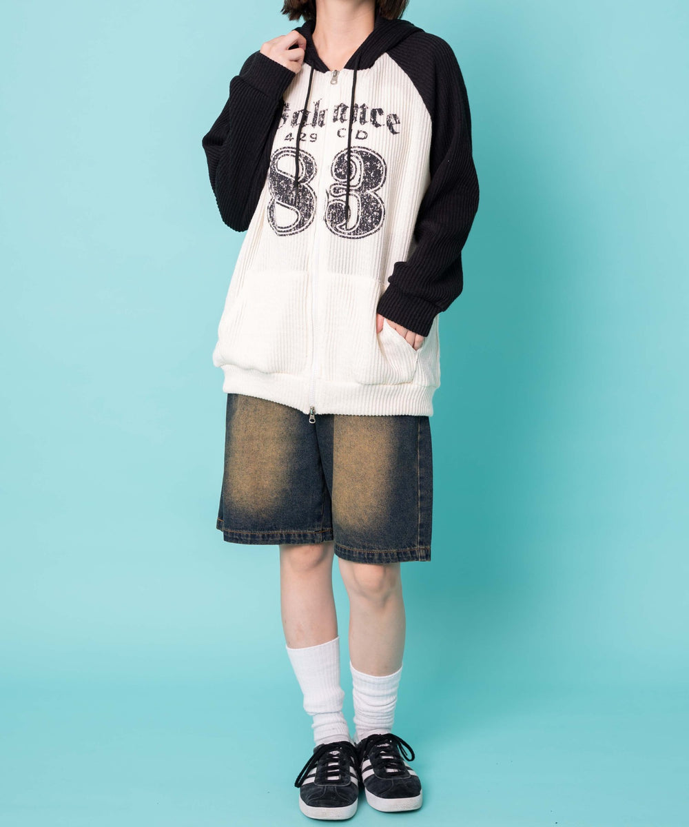 ホワイトアイボリー　モデル:155cm F着用