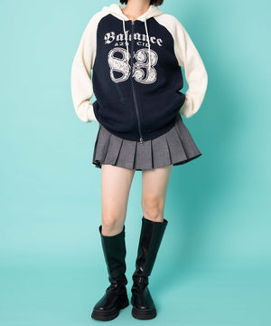 ネイビー　モデル:155cm F着用