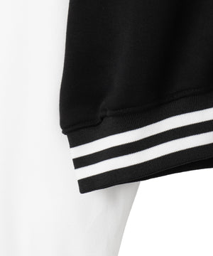 イニシャルワッペンスタジャン