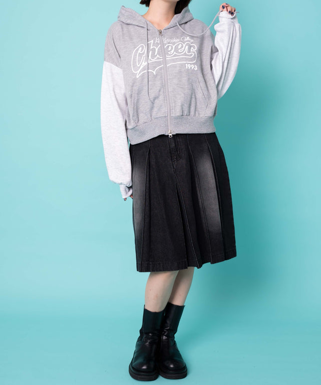 グレー　モデル:155cm F着用