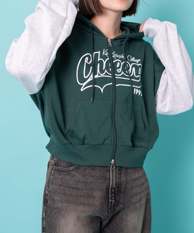 グリーン　モデル:155cm F着用