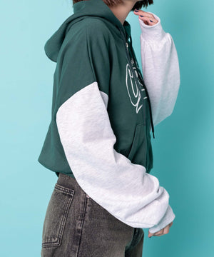 グリーン　モデル:155cm F着用