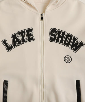 LATESHOWフードスタジャン