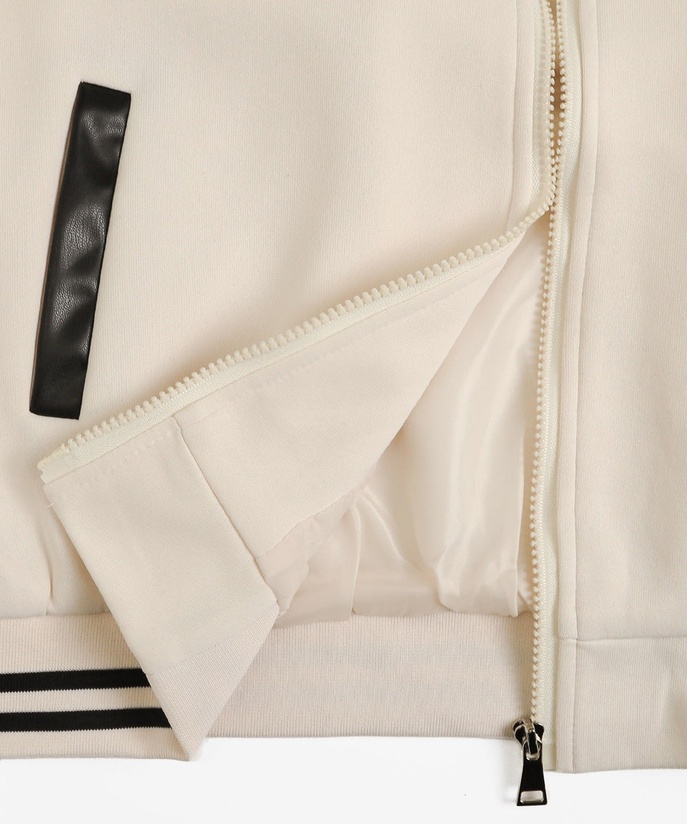 LATESHOWフードスタジャン