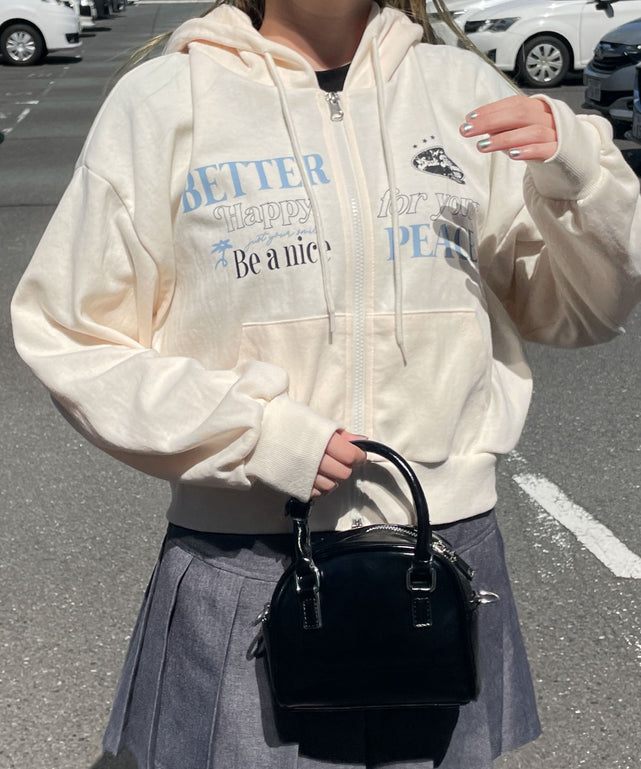 ホワイト  モデル:155cm F着用