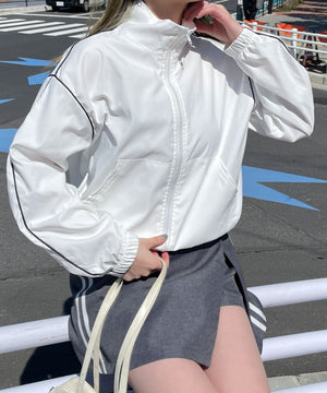 ホワイト 　モデル:155cm F着用