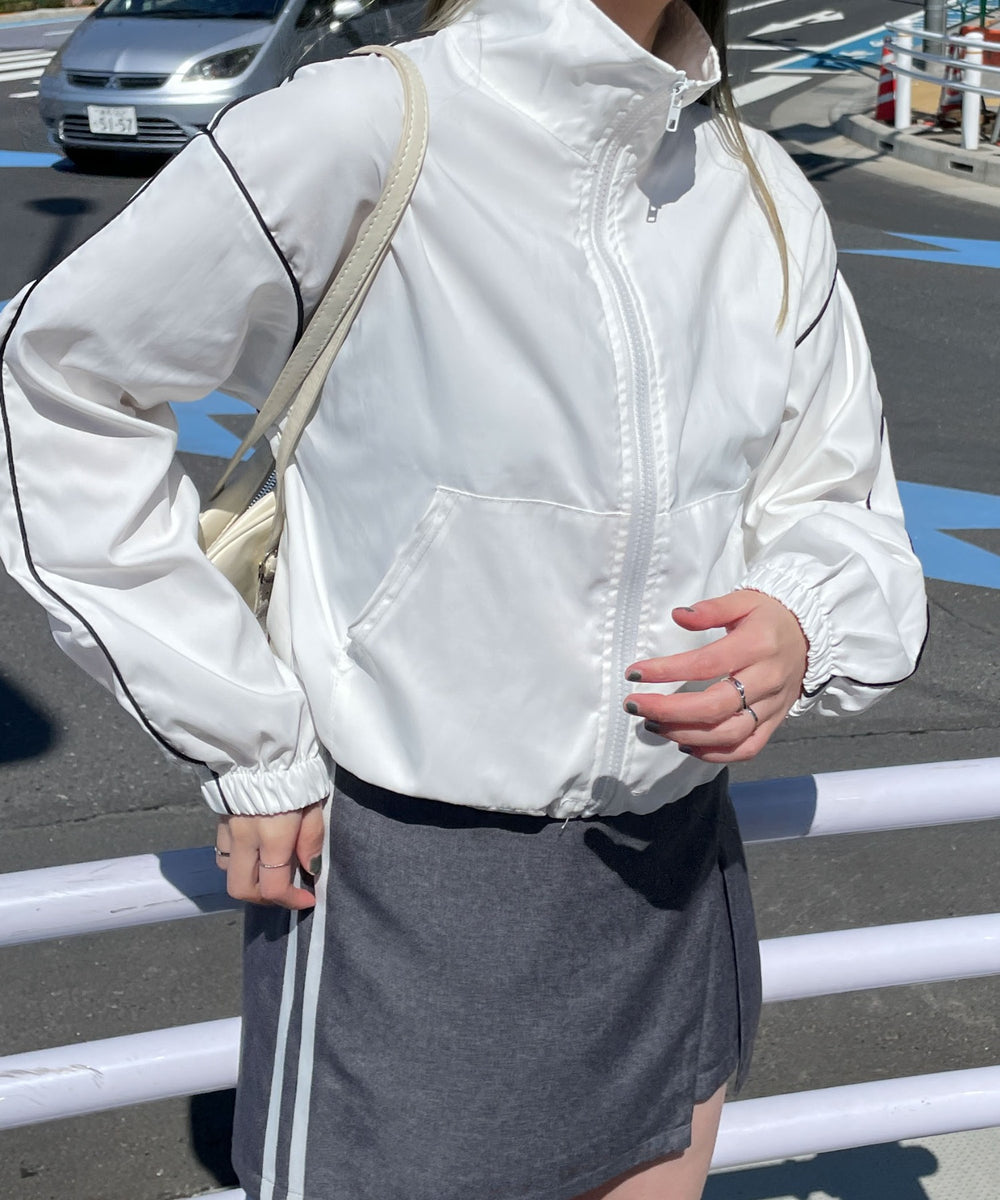 ホワイト 　モデル:155cm F着用