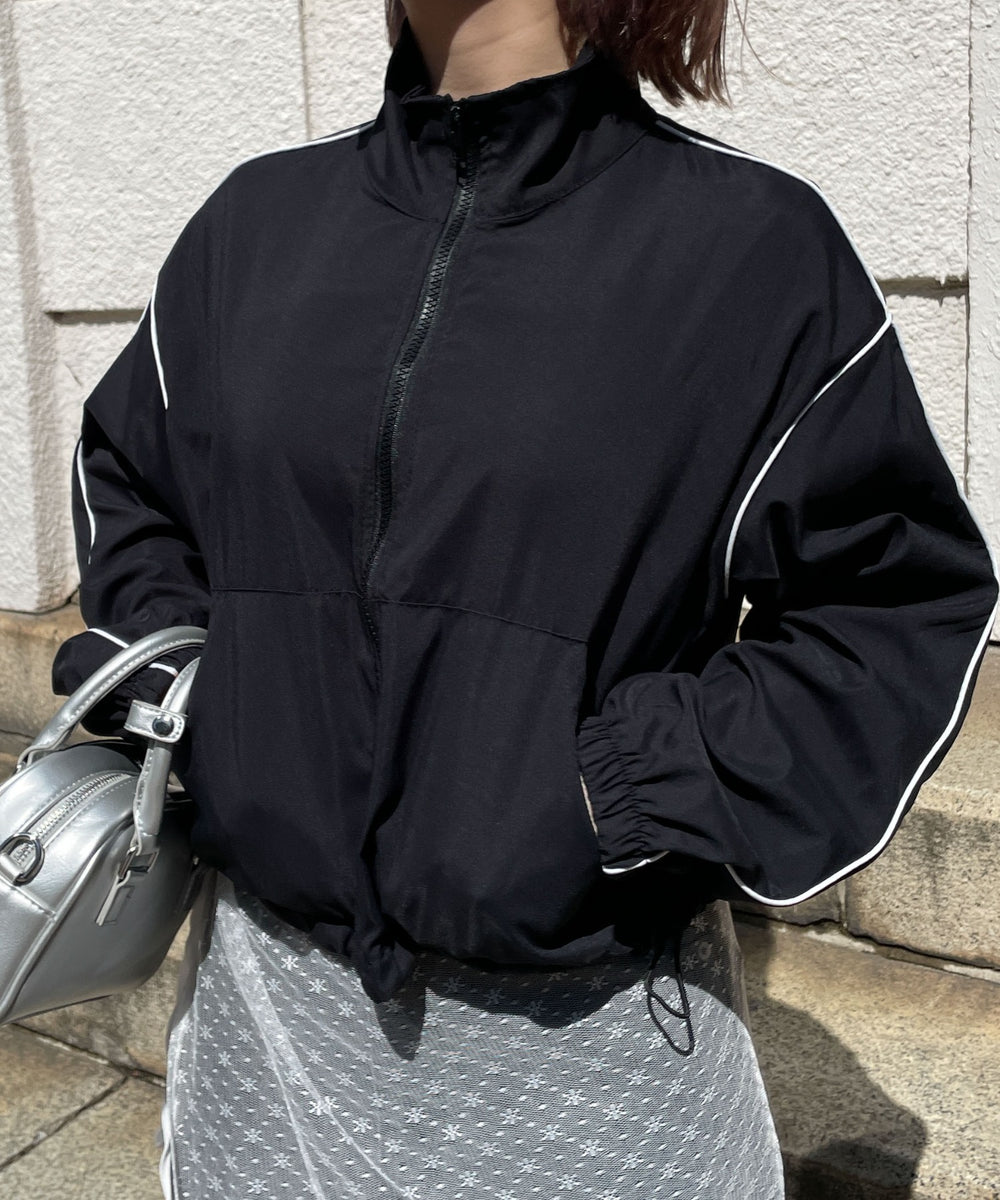 ブラック　モデル:153cm F着用