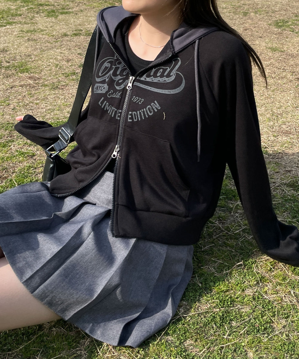 ブラック　モデル:155cm F着用