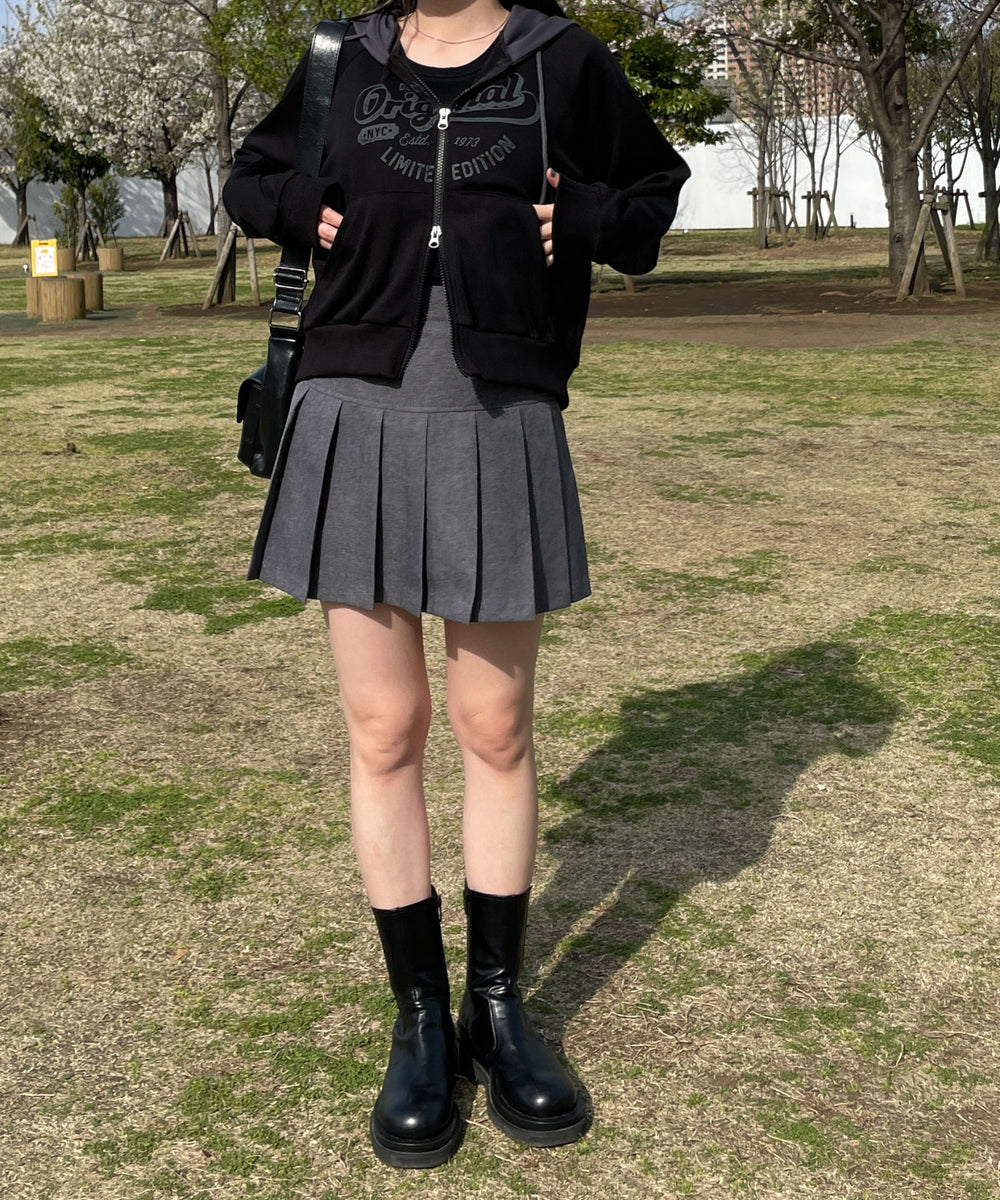 ブラック　モデル:155cm F着用