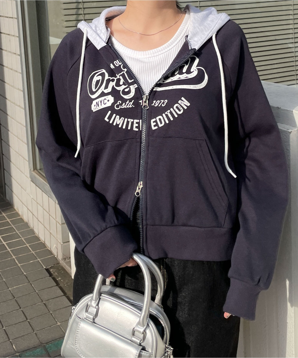 ネイビー　モデル:155cm F着用