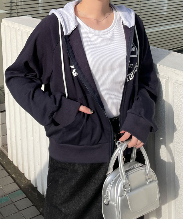 カレッジプリントZIPパーカー｜WEGO（ウィゴー） – WEGO ONLINE STORE