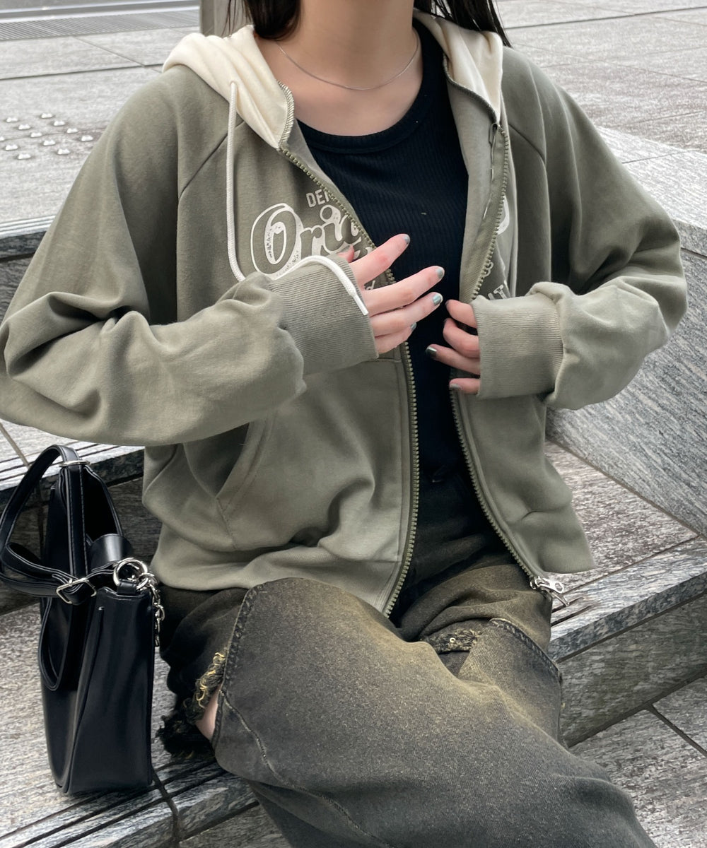 カーキ　モデル:155cm F着用