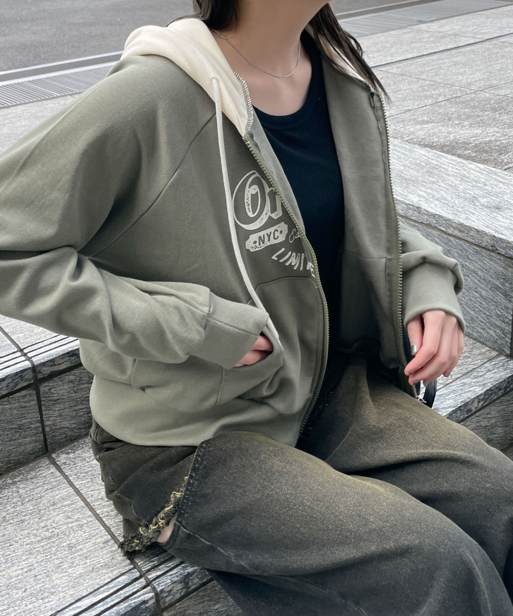 カーキ　モデル:155cm F着用