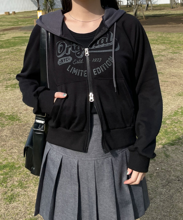 ブラック　モデル:155cm F着用